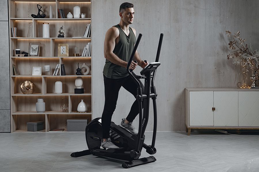 Эллиптический тренажер Hasttings FS400 SPARTA (Black)